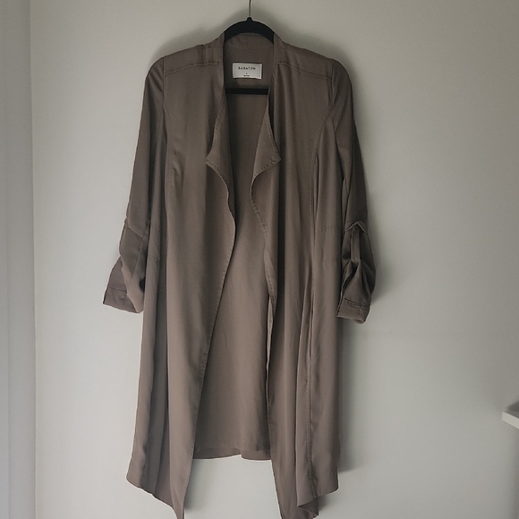 Babaton Quincey Robe - Picture 1 of 4